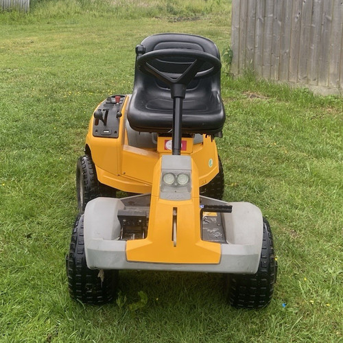 Stiga petrol ride lawn - ride-on,
